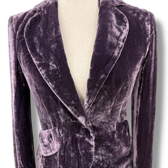 BCBG MaxAzria Dark Purple Velvet Blazer Size XS Button Front Jacket Silk Blend - Picture 3 of 9